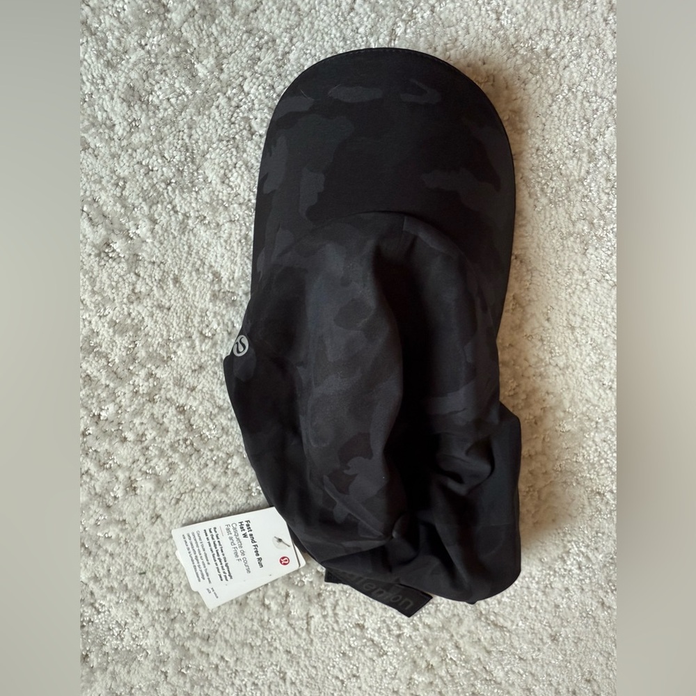 Lululemon Black Camouflage Running Cap